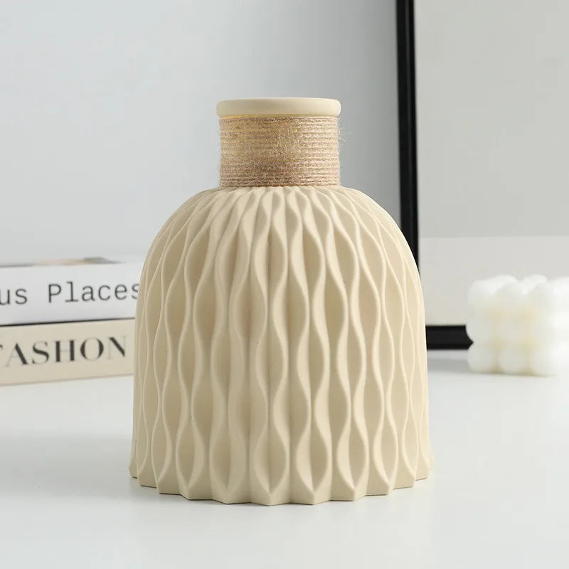 Scandinavian Home Decoration Vase (1PC) - Water Ripple Style, Twine Plastic, Small Flower Arrangement Vase, Minimalist Vase