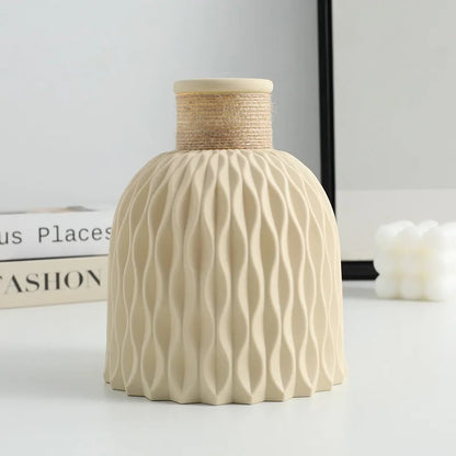 Scandinavian Home Decoration Vase (1PC) - Water Ripple Style, Twine Plastic, Small Flower Arrangement Vase, Minimalist Vase
