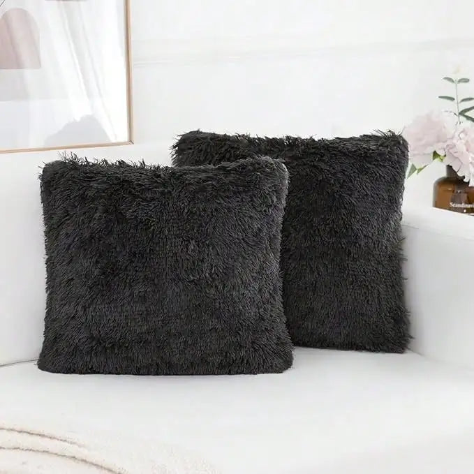 Pack of 2 Luxury Faux Fur Throw Pillow Cover Deluxe Decorative Plush Pillow Case Cushion Cover for Sofa Bedroom  （no pillowcore）