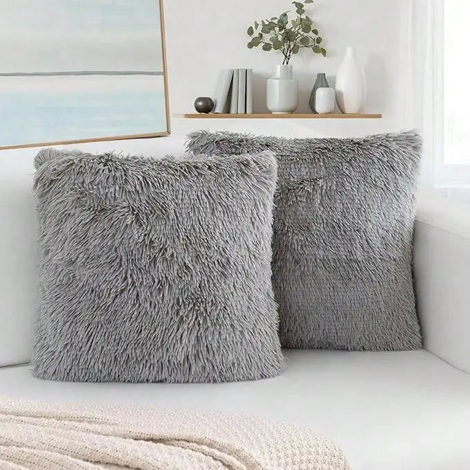 Pack of 2 Luxury Faux Fur Throw Pillow Cover Deluxe Decorative Plush Pillow Case Cushion Cover for Sofa Bedroom  （no pillowcore）